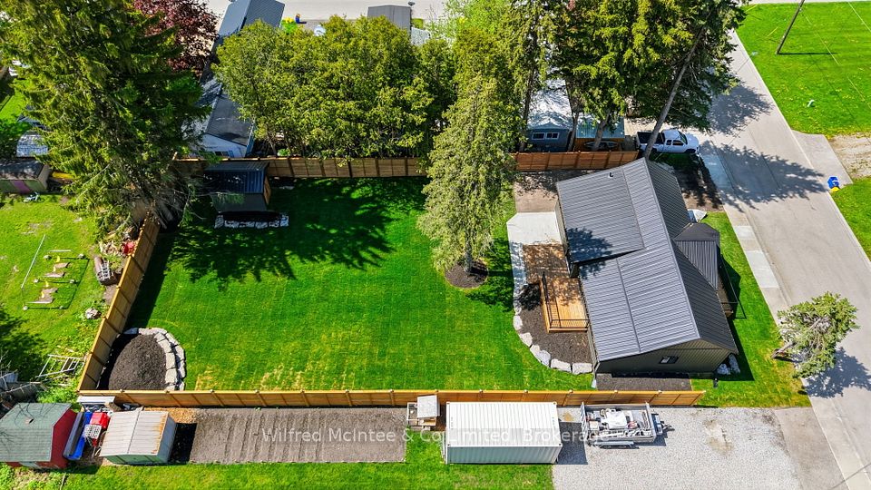 550 Wellington Street, Minto, ON N4W 3G9 at 550 Wellington Street, Minto, ON N4W 3G9, Minto, ON, N4W 3G9