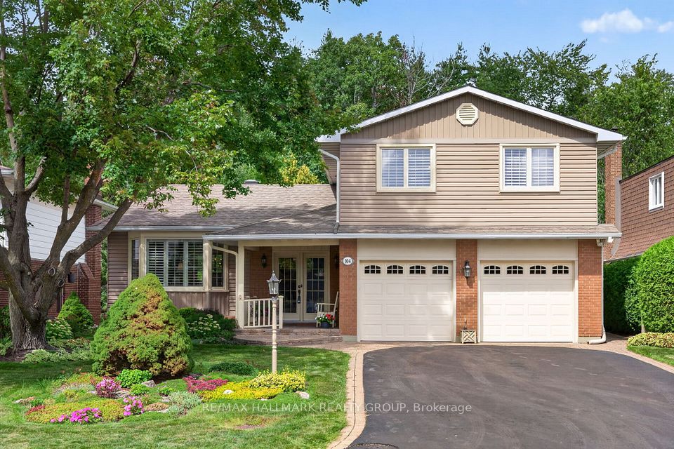 104 Northpark Drive, Blackburn Hamlet, ON K1B 4V3 at 104 Northpark Drive, Blackburn Hamlet, ON K1B 4V3, Blackburn Hamlet, ON, K1B 4V3