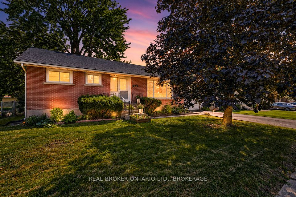 283 Camden Road, Greater Napanee, ON K7R 1E7 at 283 Camden Road, Greater Napanee, ON K7R 1E7, Greater Napanee, ON, K7R 1E7