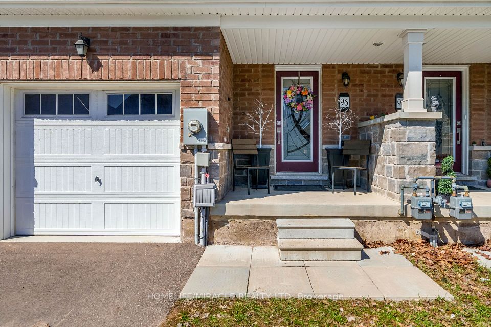 96 Esther Crescent S, Thorold, ON L3B 0G3 at 96 Esther Crescent S, Thorold, ON L3B 0G3, Thorold, ON, L3B 0G3
