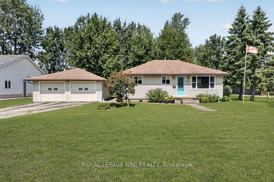 930 EDGEMERE Road, Fort Erie, ON L2A 1A8 at 930 EDGEMERE Road, Fort Erie, ON L2A 1A8, Fort Erie, ON, L2A 1A8
