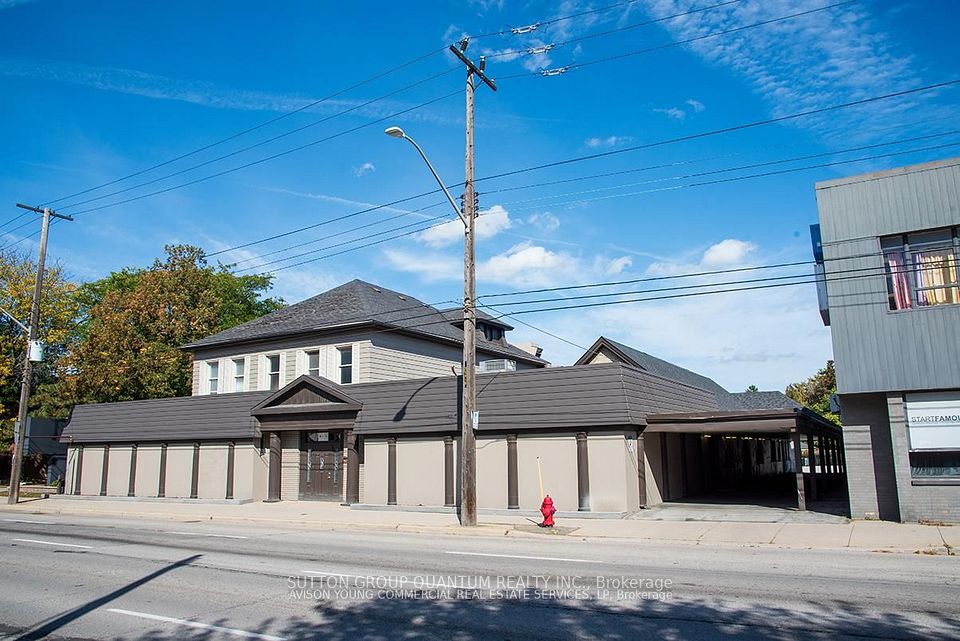 615 Main Street E, Hamilton, ON L8M 1J5