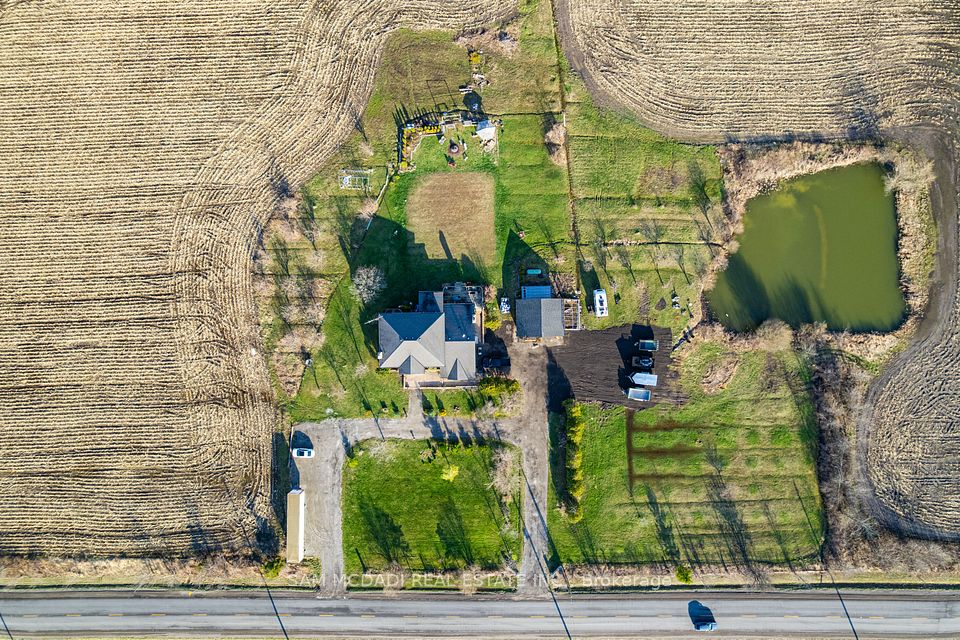 225 Park Road S, Grimsby, ON L3M 4E7 at 225 Park Road S, Grimsby, ON L3M 4E7, Grimsby, ON, L3M 4E7