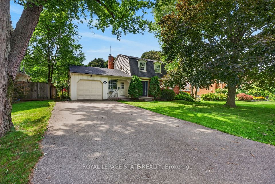 166 Orchard Drive, Hamilton, ON L9G 1Z9 at 166 Orchard Drive, Hamilton, ON L9G 1Z9, Hamilton, ON, L9G 1Z9