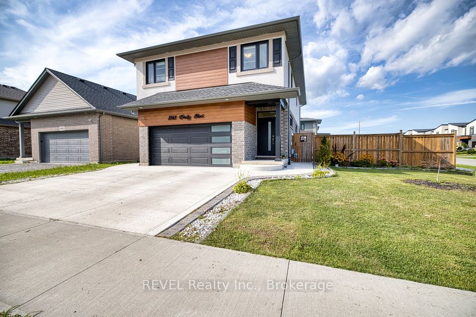 8961 Emily Boulevard, Niagara Falls, ON L2H 3T1 at 8961 Emily Boulevard, Niagara Falls, ON L2H 3T1, Niagara Falls, ON, L2H 3T1