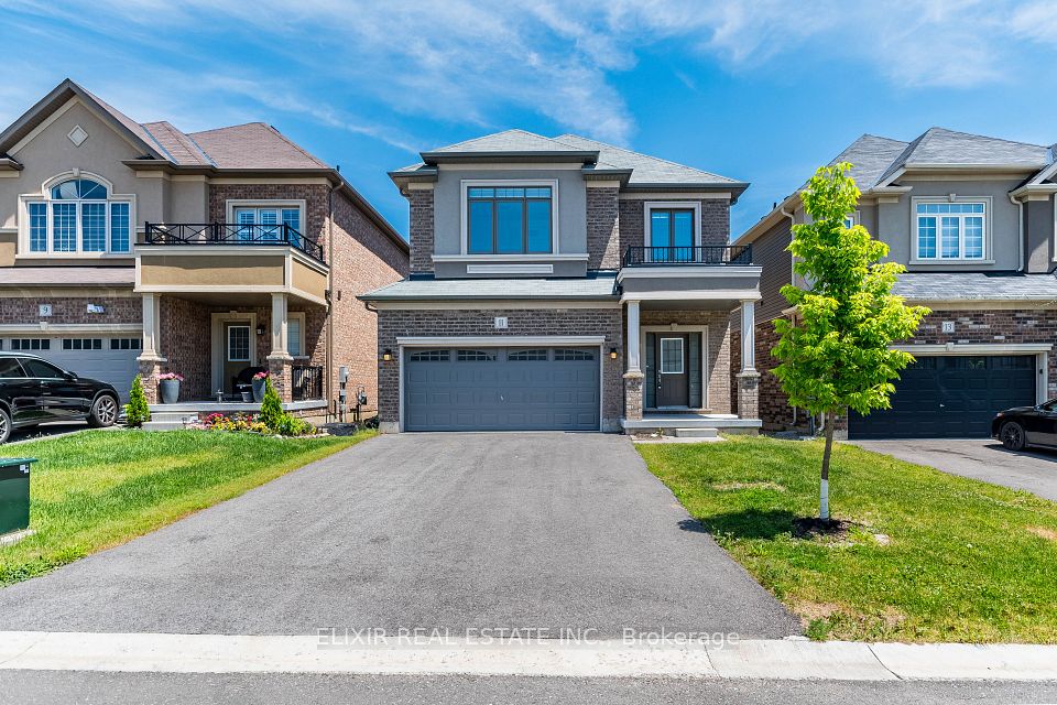 Detached at 11 Brewis Street, Brant, ON N3L 0L2, Brant