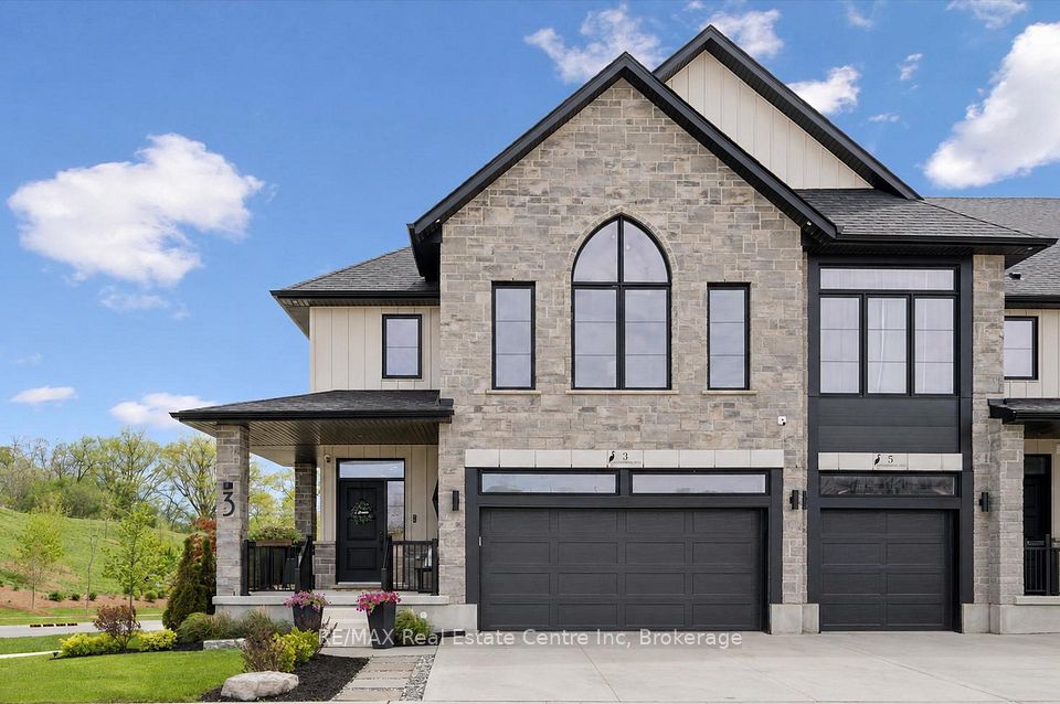 Att/Row/Townhouse at 3 Queensbrook Crescent, Cambridge, ON N1S 0E5, Cambridge