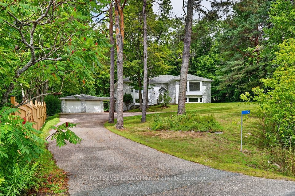 9 Silver Street, Huntsville, ON P1H 1M1 at 9 Silver Street, Huntsville, ON P1H 1M1, Huntsville, ON, P1H 1M1