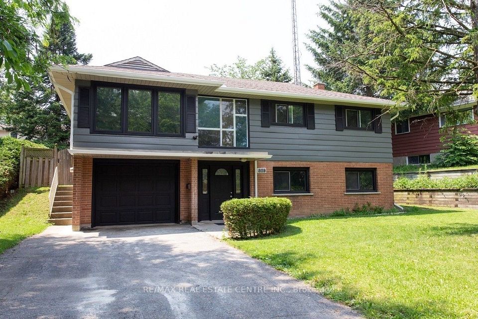 391 Tamarack Drive, Waterloo, ON N2L 4G7 at 391 Tamarack Drive, Waterloo, ON N2L 4G7, Waterloo, ON, N2L 4G7