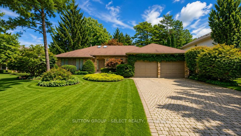 34 Pine Ridge Drive, London North, ON N5X 3G8 at 34 Pine Ridge Drive, London North, ON N5X 3G8, London North, ON, N5X 3G8