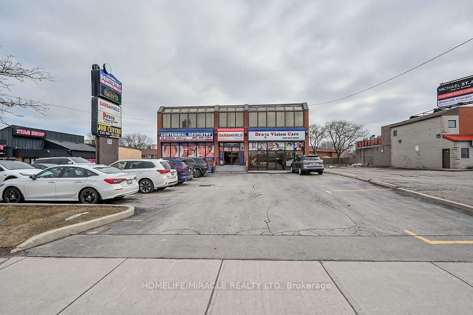 54 Centennial Parkway N, Hamilton, ON L8E 1H6