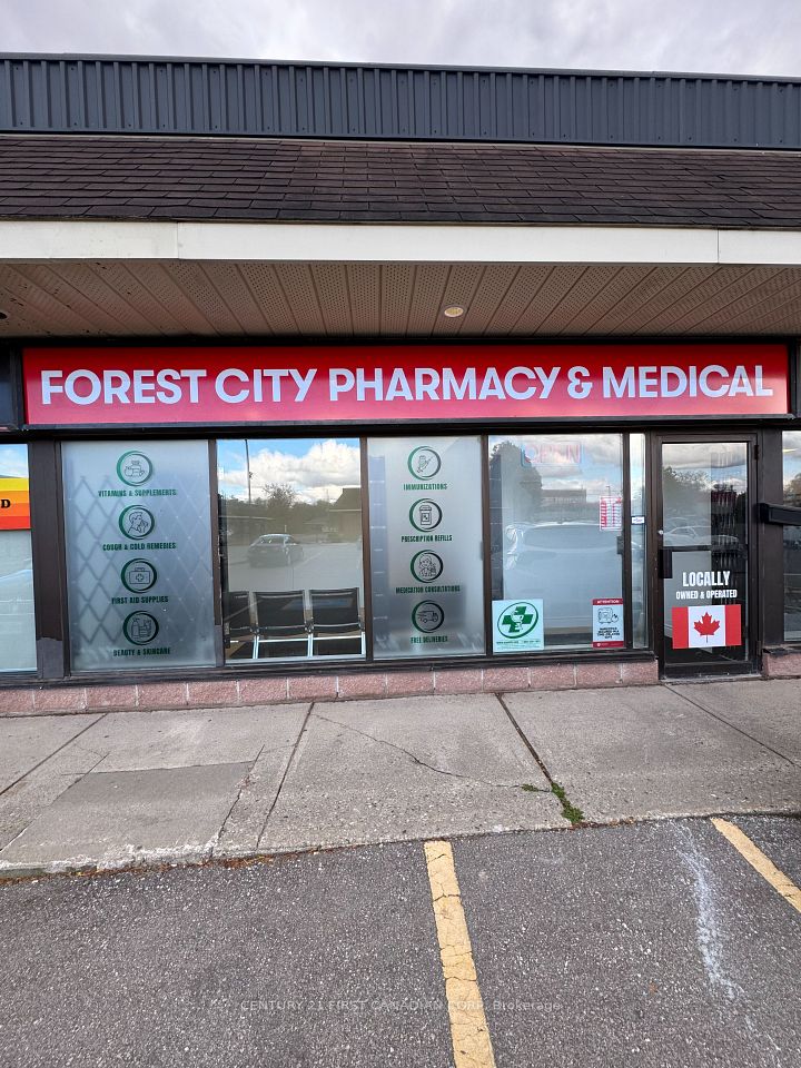 561 Southdale Road E 8A, London South, ON N6E 3M7