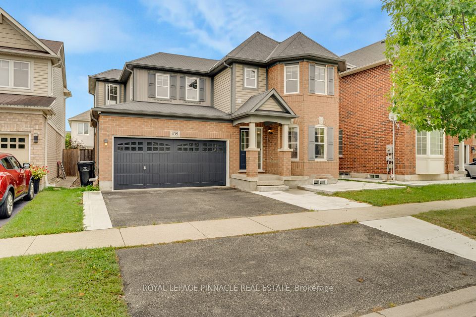 Detached at 135 Baldwin Drive, Cambridge, ON N3C 0B4, Cambridge