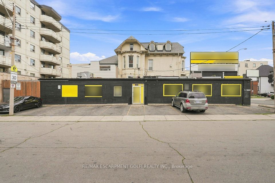351 MAIN Street E, Hamilton, ON L8N 1J4