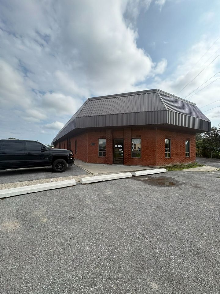1175 Clyde Court 1, Kingston, ON K7P 2E4
