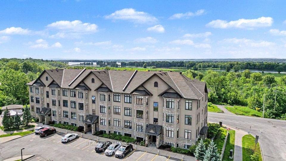 10 Prestige Circle 7, Orleans - Cumberland and Area, ON K4A 0W9 at 10 Prestige Circle 7, Orleans - Cumberland and Area, ON K4A 0W9, Orleans - Cumberland and Area, ON, K4A 0W9