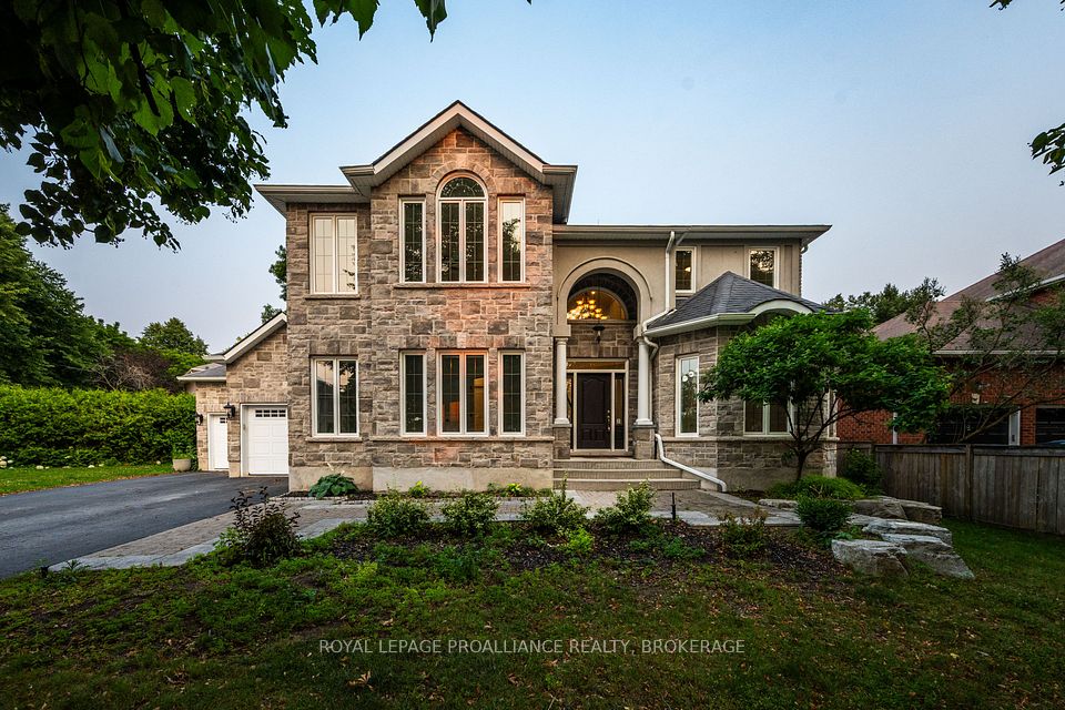 81 Kenwoods Circle, Kingston, ON K7K 6Y2 at 81 Kenwoods Circle, Kingston, ON K7K 6Y2, Kingston, ON, K7K 6Y2