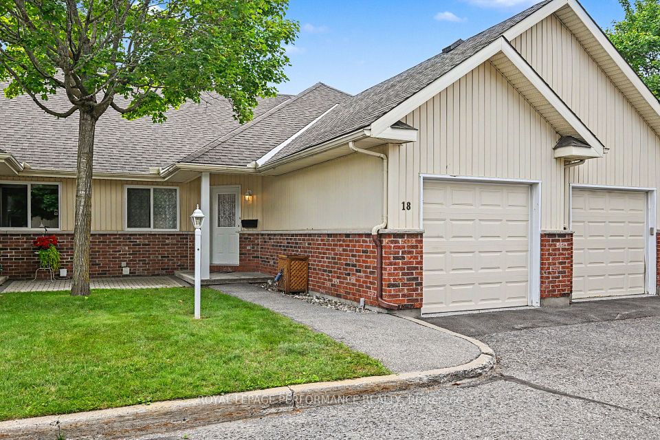 18 Daphne Crescent, Stittsville - Munster - Richmond, ON K2S 1Y1 at 18 Daphne Crescent, Stittsville - Munster - Richmond, ON K2S 1Y1, Stittsville - Munster - Richmond, ON, K2S 1Y1