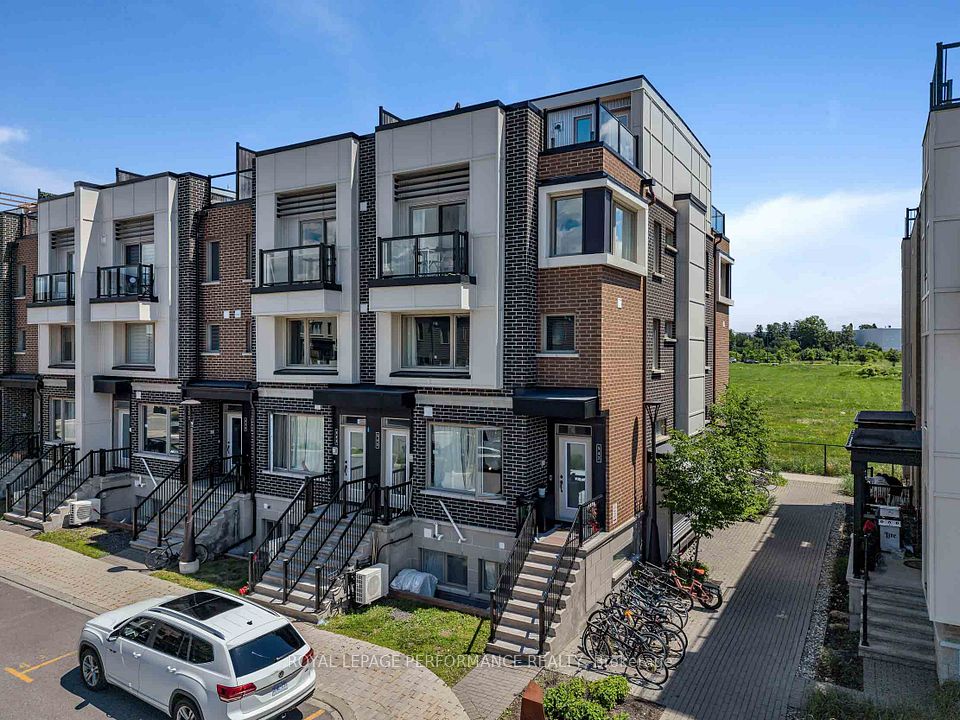 547 Ozawa Private, Manor Park - Cardinal Glen and Area, ON K1K 4Z8 at 547 Ozawa Private, Manor Park - Cardinal Glen and Area, ON K1K 4Z8, Manor Park - Cardinal Glen and Area, ON, K1K 4Z8