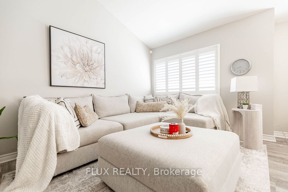 82 Overlea Drive, Kitchener, ON N2M 1T1 at 82 Overlea Drive, Kitchener, ON N2M 1T1, Kitchener, ON, N2M 1T1