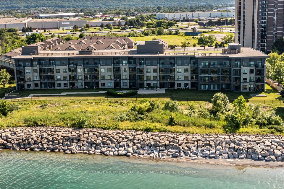 35 Southshore Crescent #106, Hamilton, ON L8E 0J2 at 35 Southshore Crescent #106, Hamilton, ON L8E 0J2, Hamilton, ON, L8E 0J2