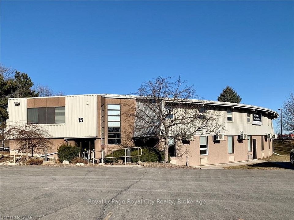 15 Lewis Road 200, Guelph, ON N1H 1E9