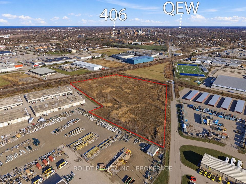 240 Ridley Road W, St. Catharines, ON L2R 6P7