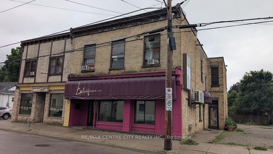 46 Blackfriars Street Main, London North, ON N6H 1K7
