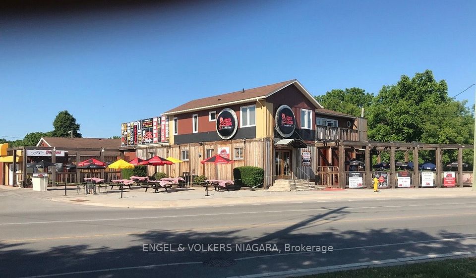 106 Lakeport Road, St. Catharines, ON L2N 4R1