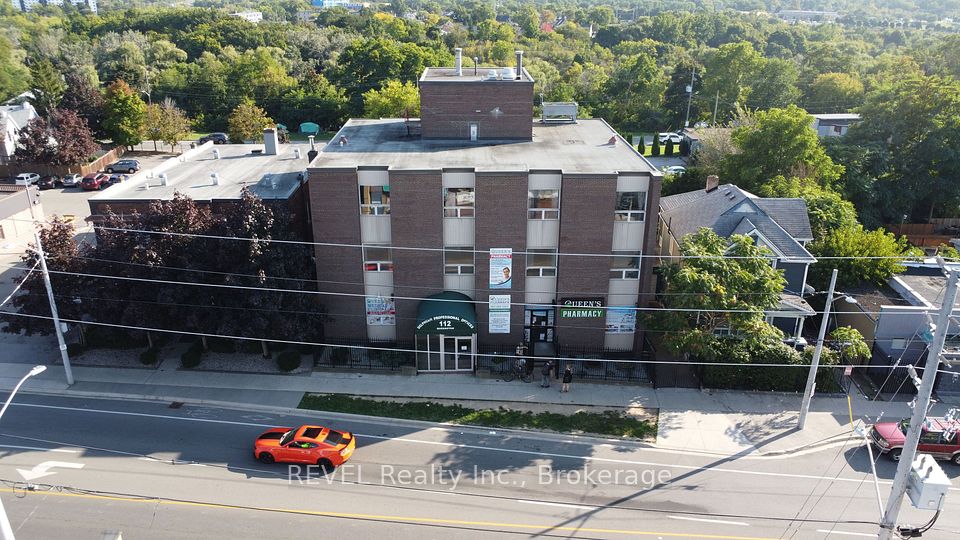 112 Queenston Street G2, St. Catharines, ON L2R 2Z4