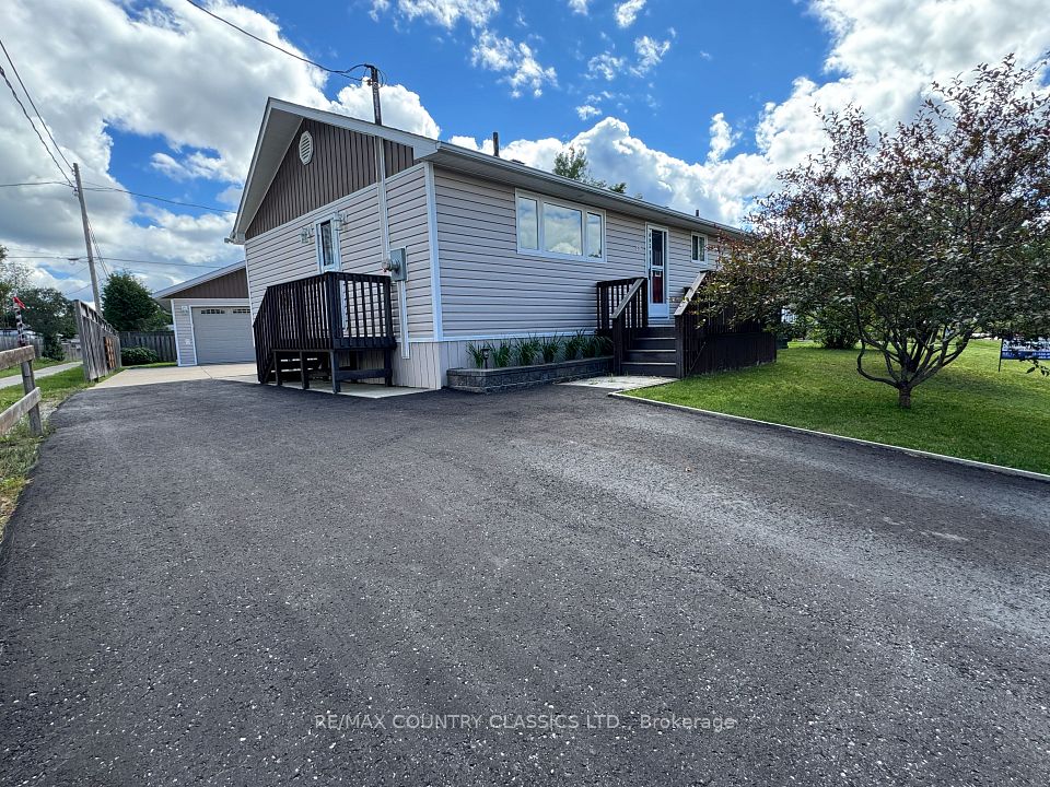 89 Sprucedale Street, Highlands East, ON K0L 1M0 at 89 Sprucedale Street, Highlands East, ON K0L 1M0, Highlands East, ON, K0L 1M0