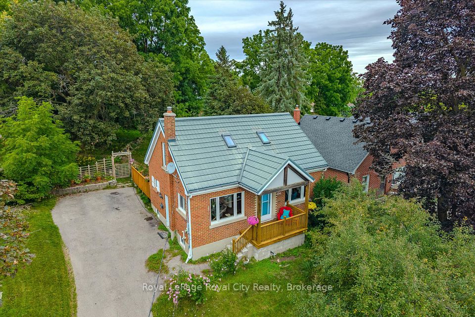 194 Grove Street, Guelph, ON N1E 2W7 at 194 Grove Street, Guelph, ON N1E 2W7, Guelph, ON, N1E 2W7