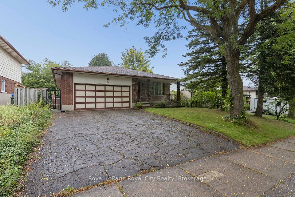 Detached at 25 Kron Drive, Guelph, ON N1G 3B4, Guelph
