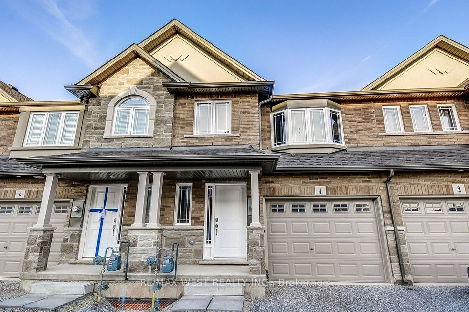 Att/Row/Townhouse at 4 Glade Lane, Hamilton, ON L0R 1P0, Hamilton