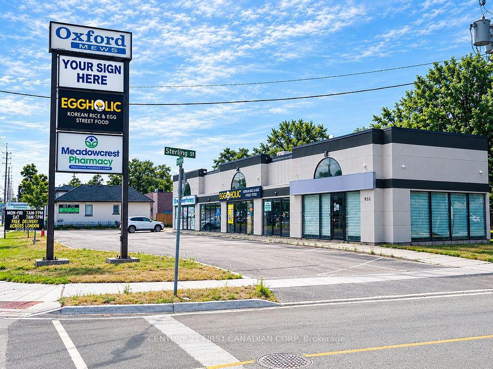 931 Oxford Street 1, London East, ON N5Y 3K1