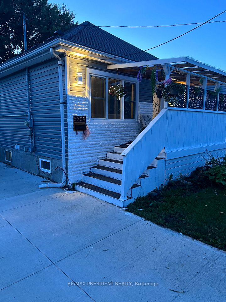 5709 Temperance Avenue N, Niagara Falls, ON L2G 4A6 at 5709 Temperance Avenue N, Niagara Falls, ON L2G 4A6, Niagara Falls, ON, L2G 4A6