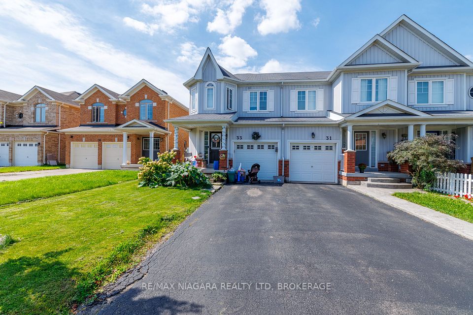 33 COLONEL LYALL Street, St. Catharines, ON L2P 0B3 at 33 COLONEL LYALL Street, St. Catharines, ON L2P 0B3, St. Catharines, ON, L2P 0B3