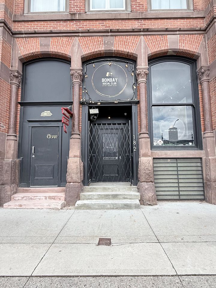 182 York Street, London East, ON N6A 1B5