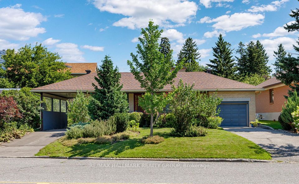 811 Iroquois Road, McKellar Heights - Glabar Park and Area, ON K2A 3N3 at 811 Iroquois Road, McKellar Heights - Glabar Park and Area, ON K2A 3N3, McKellar Heights - Glabar Park and Area, ON, K2A 3N3
