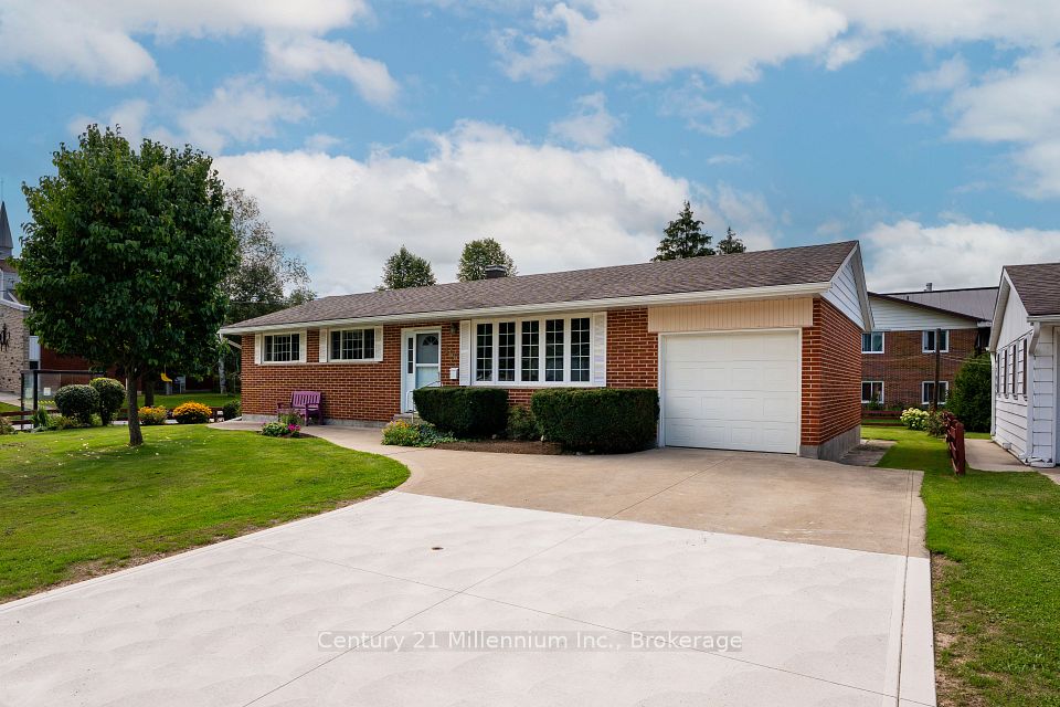 466 7th Avenue E, Owen Sound, ON N4K 2X4 at 466 7th Avenue E, Owen Sound, ON N4K 2X4, Owen Sound, ON, N4K 2X4
