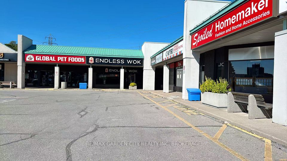 3701 Portage Road 6, Niagara Falls, ON L2J 2K8
