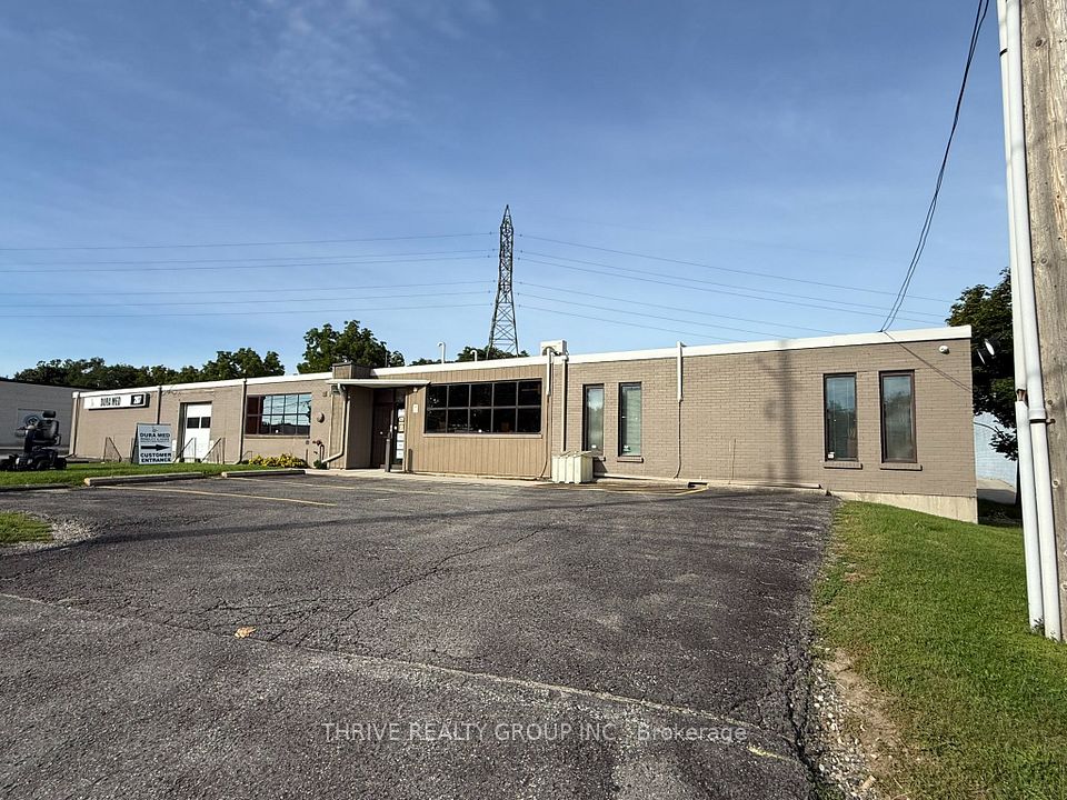 207 Adelaide Street S, London South, ON N5Z 3K7