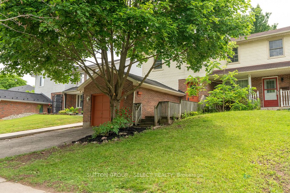 461 Cleveland Avenue, London South, ON N5Z 3C3 at 461 Cleveland Avenue, London South, ON N5Z 3C3, London South, ON, N5Z 3C3