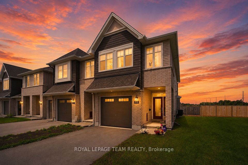 715 Maverick Crescent, Stittsville - Munster - Richmond, ON K2S 2X1 at 715 Maverick Crescent, Stittsville - Munster - Richmond, ON K2S 2X1, Stittsville - Munster - Richmond, ON, K2S 2X1