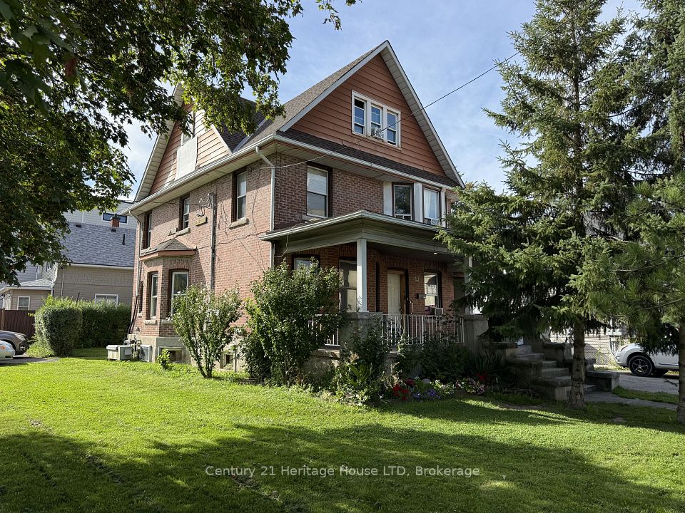 31 Pine Street N, Thorold, ON L2V 2P1 at 31 Pine Street N, Thorold, ON L2V 2P1, Thorold, ON, L2V 2P1