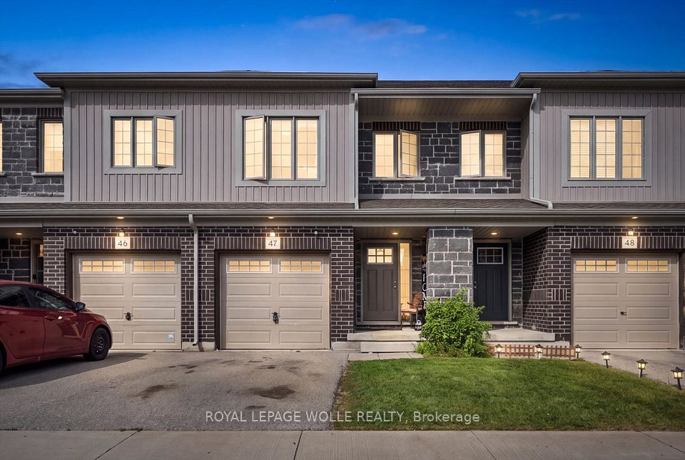Att/Row/Townhouse at 135 Hardcastle Drive 47, Cambridge, ON N1S 0B6, Cambridge