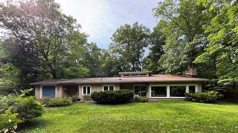 27 Riverside Drive, Kingston, ON K7L 4V1 at 27 Riverside Drive, Kingston, ON K7L 4V1, Kingston, ON, K7L 4V1