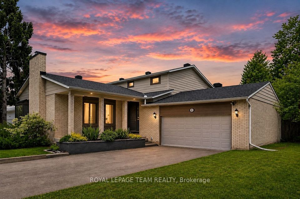 61 Amberwood Crescent, Country Place - Pineglen - Crestview and Area, ON K2E 7C2 at 61 Amberwood Crescent, Country Place - Pineglen - Crestview and Area, ON K2E 7C2, Country Place - Pineglen - Crestview and Area, ON, K2E 7C2