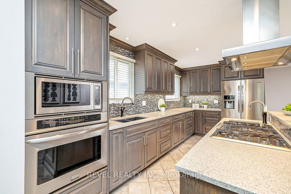 194 Hahn Avenue, Cambridge, ON N3C 2Z2 at 194 Hahn Avenue, Cambridge, ON N3C 2Z2, Cambridge, ON, N3C 2Z2