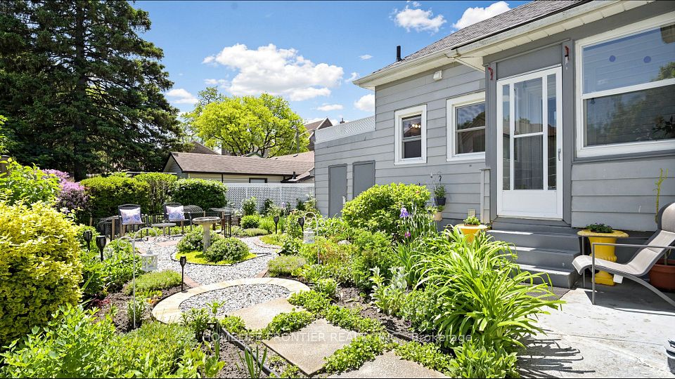 81 Richmond Street, Brantford, ON N3T 3Y7 at 81 Richmond Street, Brantford, ON N3T 3Y7, Brantford, ON, N3T 3Y7